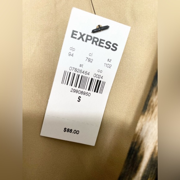 NWT-Express Cheetah V neck Cinch waist tie back Dress SM - Picture 12 of 12